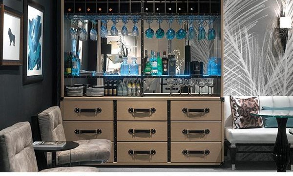 You Absolutely NEED a Home Bar. Here Are 5 Reasons Why