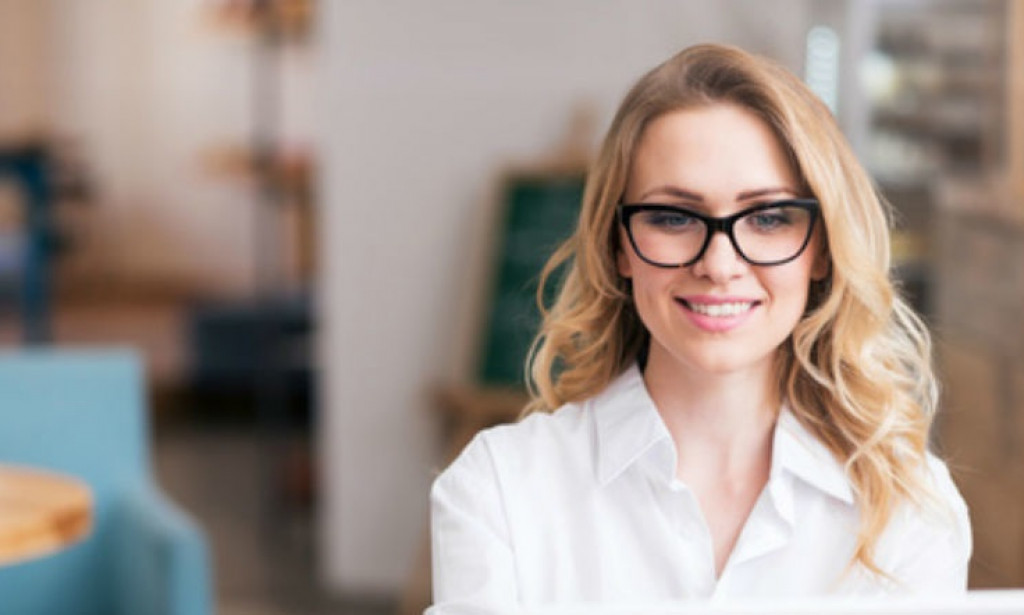 Shop Online From Quality Stores And Choose Quality Eyeglasses for Yourself